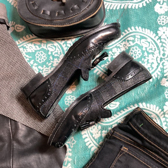 Stuart Weitzman Boything Loafers - Picture 9 of 10